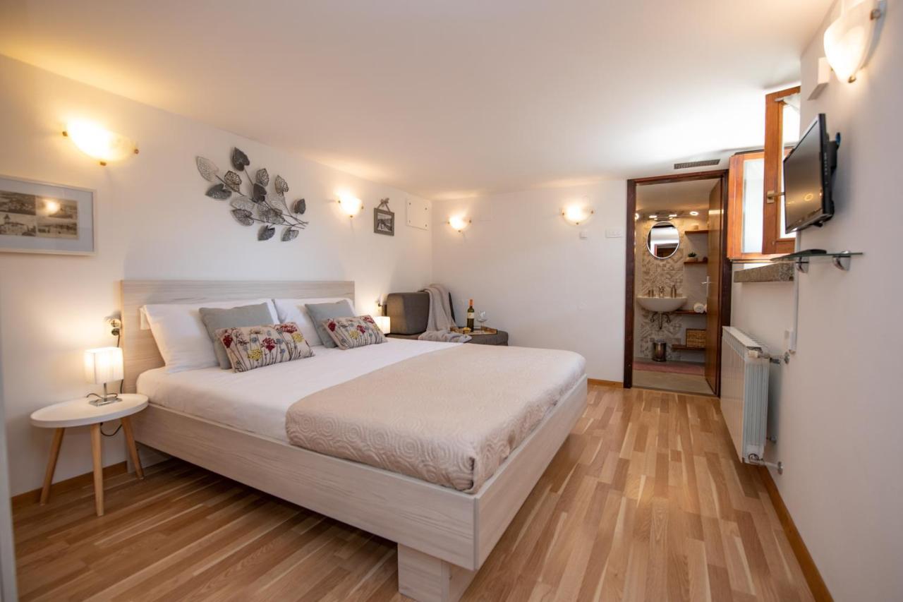 Apartment Amalia Volosko Opatija Ngoại thất bức ảnh