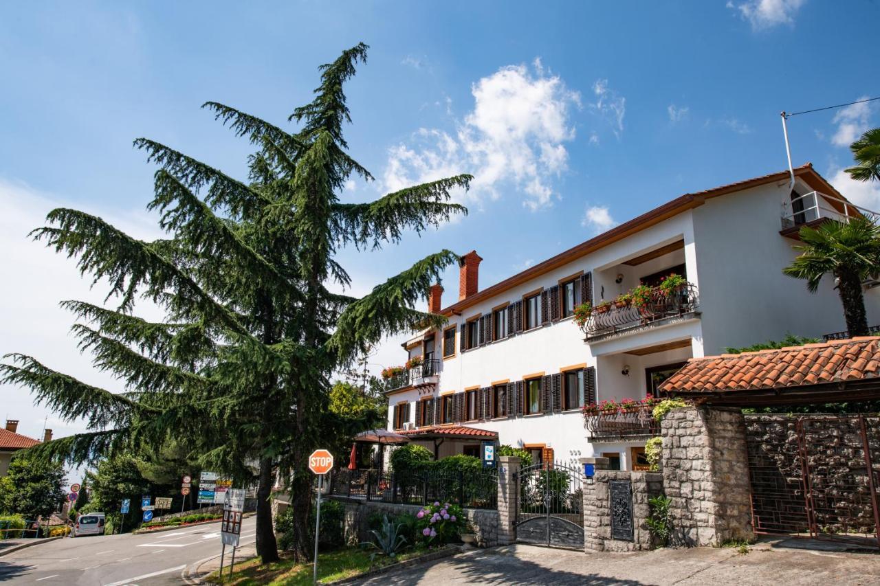 Apartment Amalia Volosko Opatija Ngoại thất bức ảnh