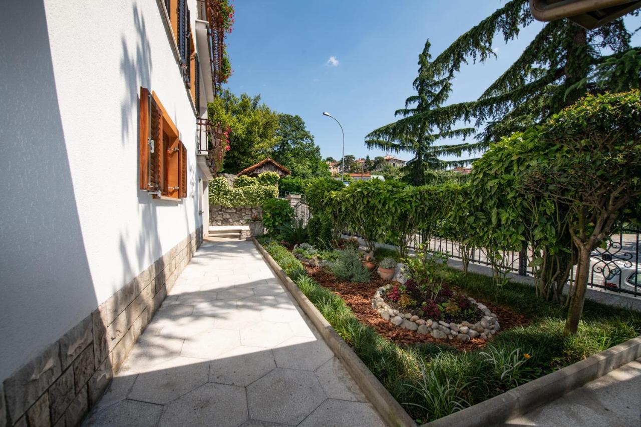 Apartment Amalia Volosko Opatija Ngoại thất bức ảnh